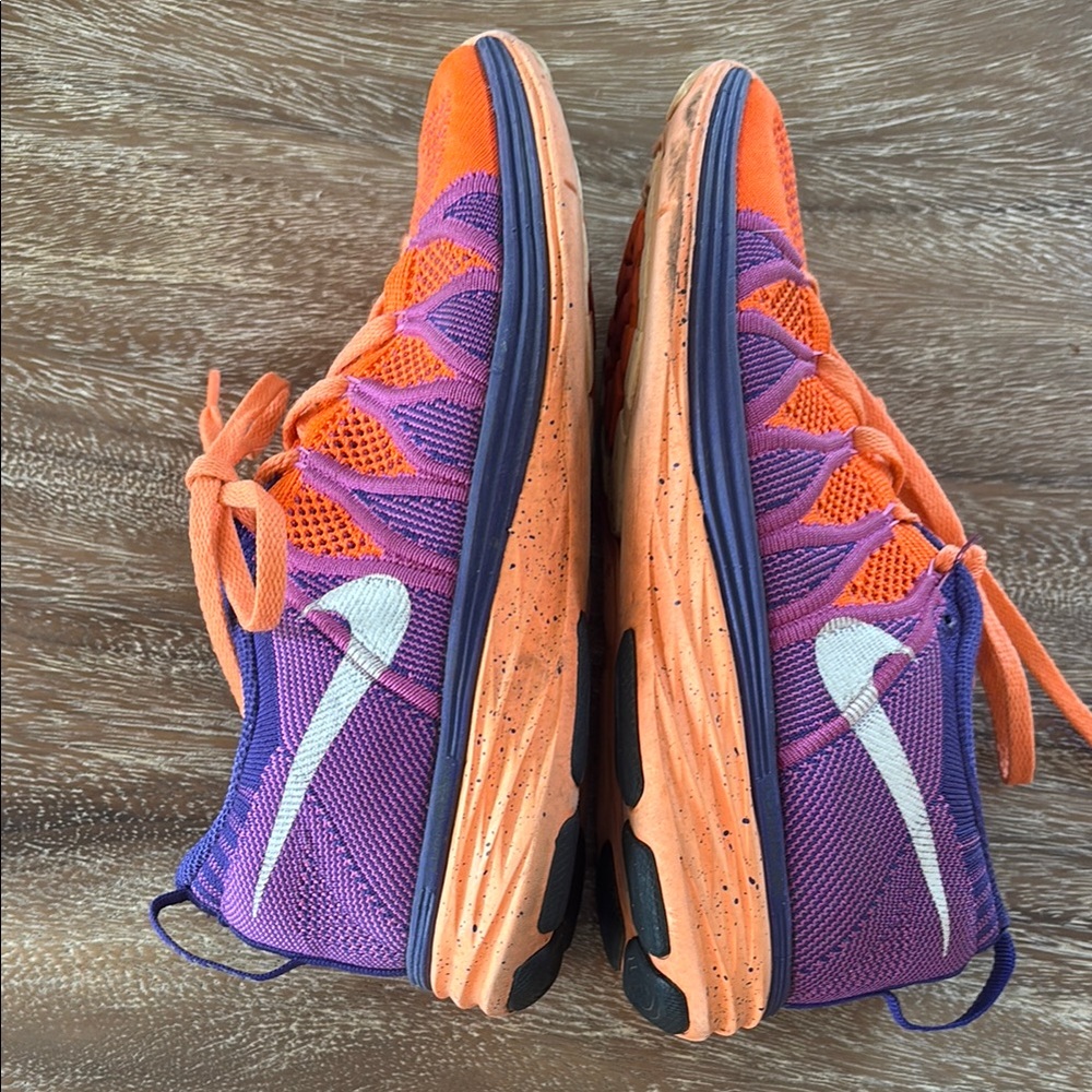 Nike flyknit lunar 2-Orange and Purple Athletic Shoes Lightweight - Picture 7 of 11